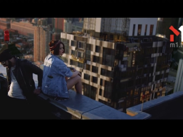 Разбитый бокал