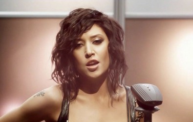 Слушай меня девочка