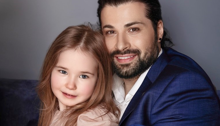 Девід Аксельрод: “Головна зміна в моєму житті сталася, коли я зустрів Олену”