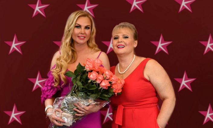 Найцінніша порада: до Дня матері зірки поділилися настановами від своїх мам