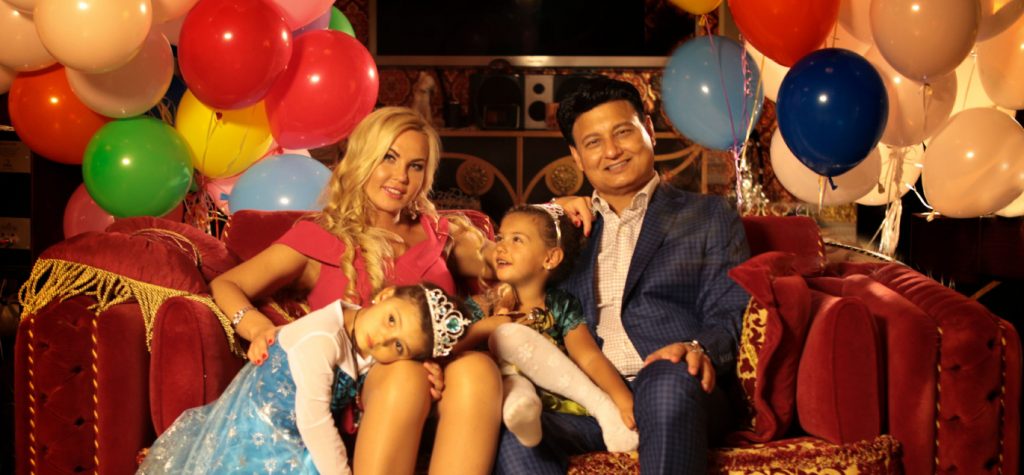 Родина співачки KAMALIYA захворіла на коронавірус